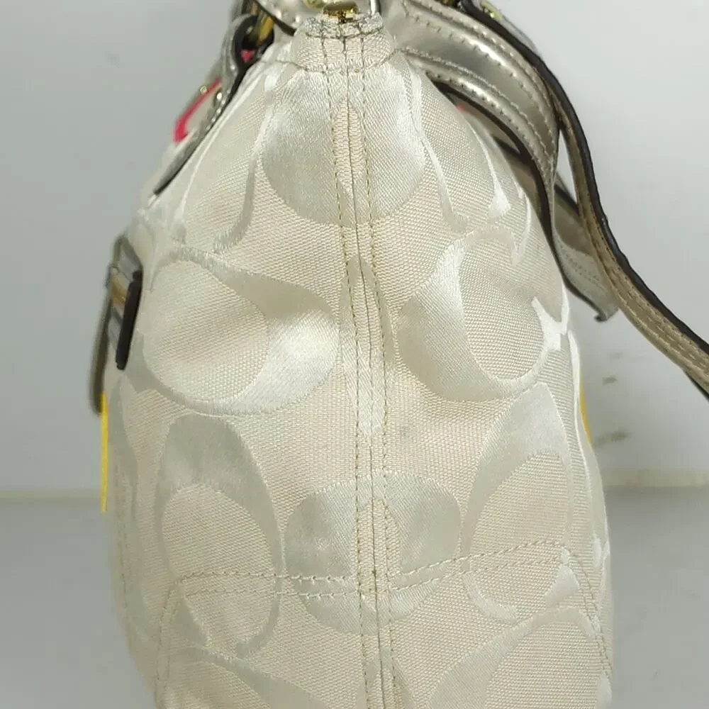 Coach vtg poppy